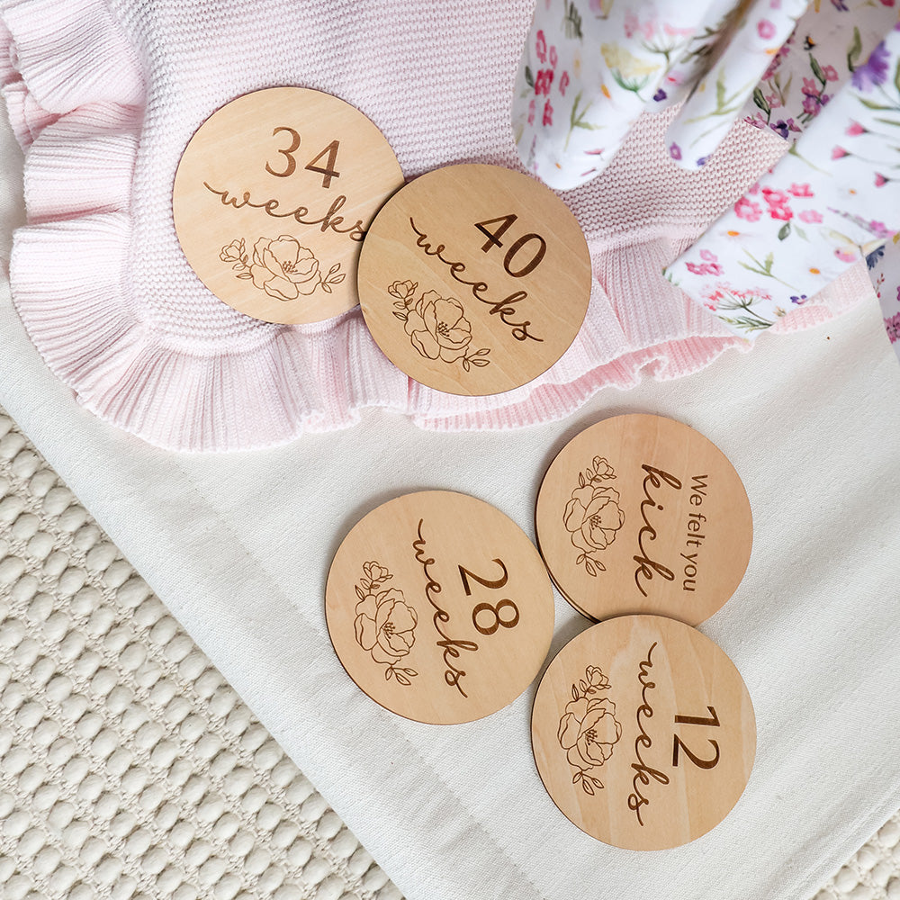 Bloom Pregnancy Wooden Milestone Cards - View 4