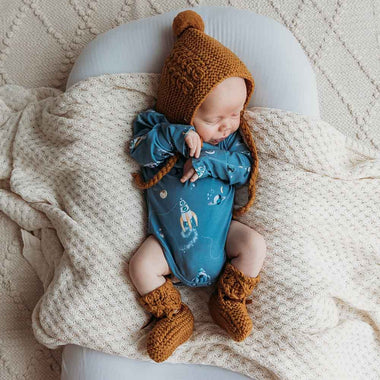 Bronze Merino Wool Bonnet & Booties-Snuggle Hunny