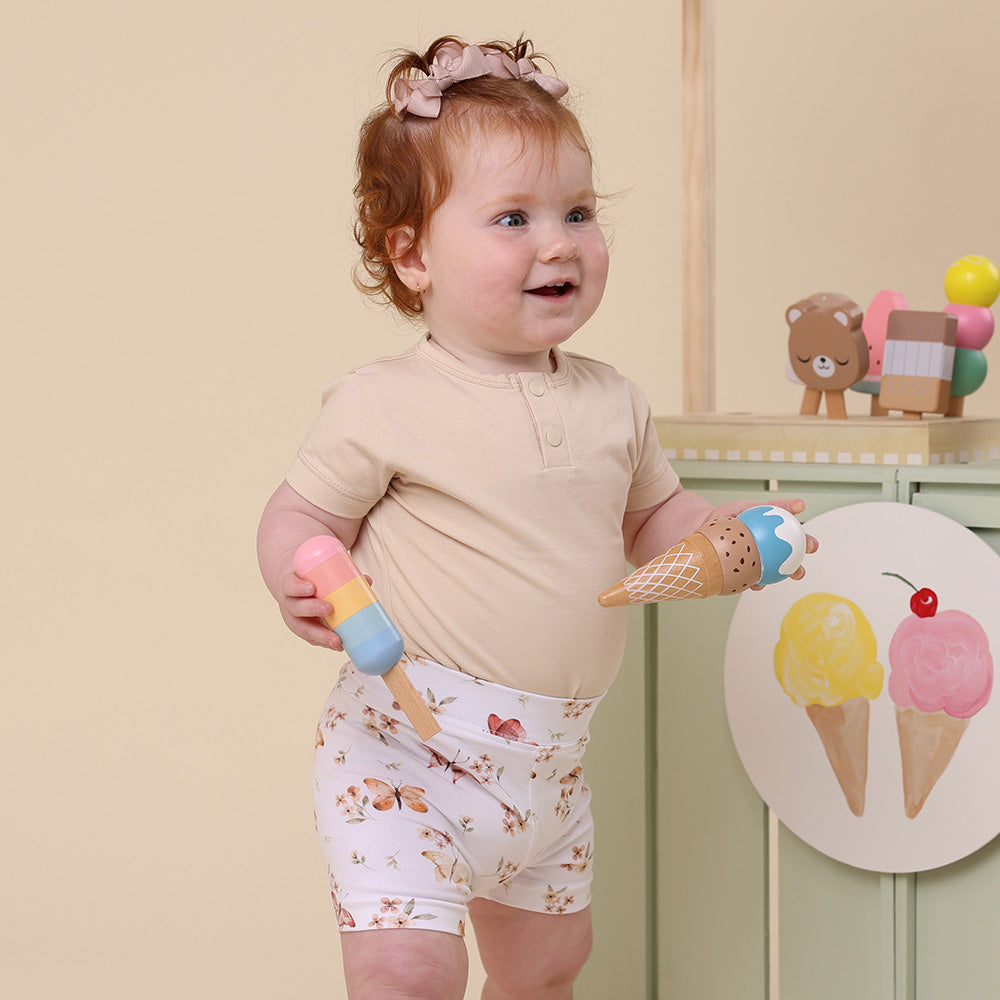 Butterfly Organic Bike Shorts - View 10