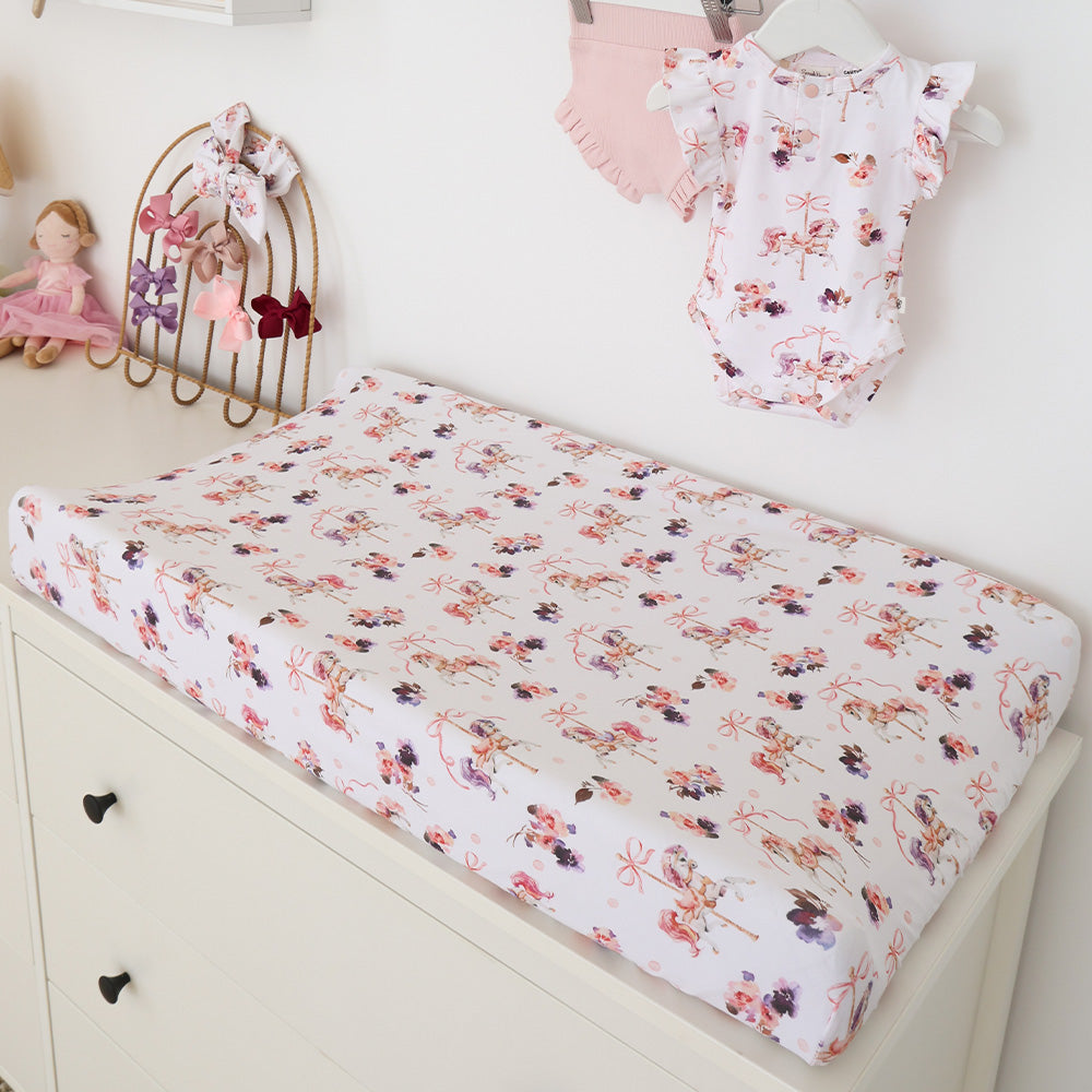 Carousel Organic Bassinet Sheet / Change Pad Cover - View 3