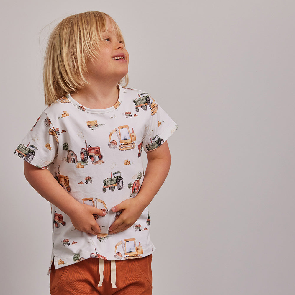 Diggers & Tractors Organic T-Shirt - View 9