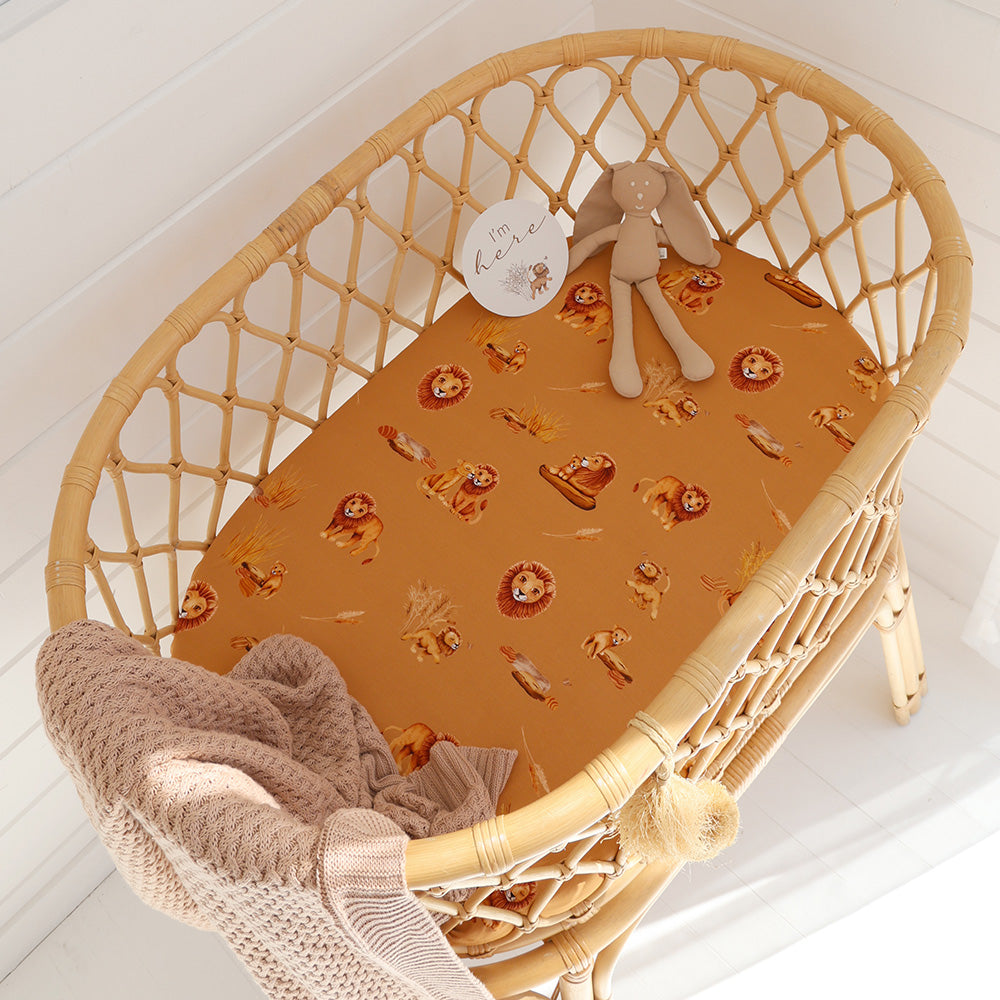 Roar Organic Bassinet Sheet / Change Pad Cover - View 1