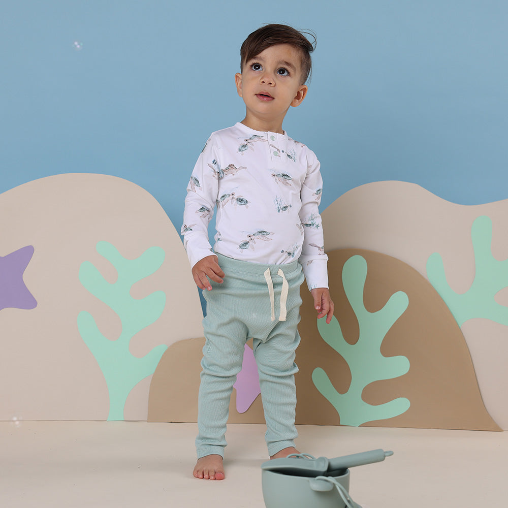 Turtle Long Sleeve Organic Bodysuit - View 7