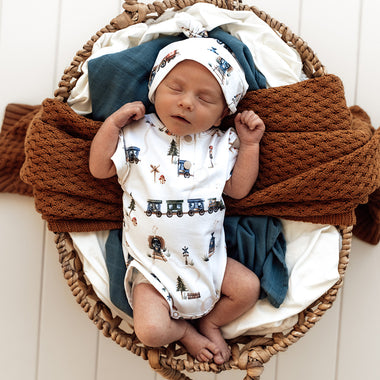 Trains Short Sleeve Organic Bodysuit | Snuggle Hunny