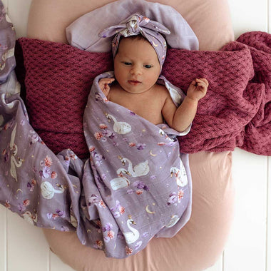 Swan Lake Organic Muslin Wrap | Snuggle Hunny